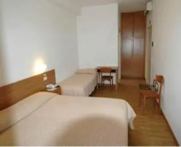 Mayor Hotel 3*